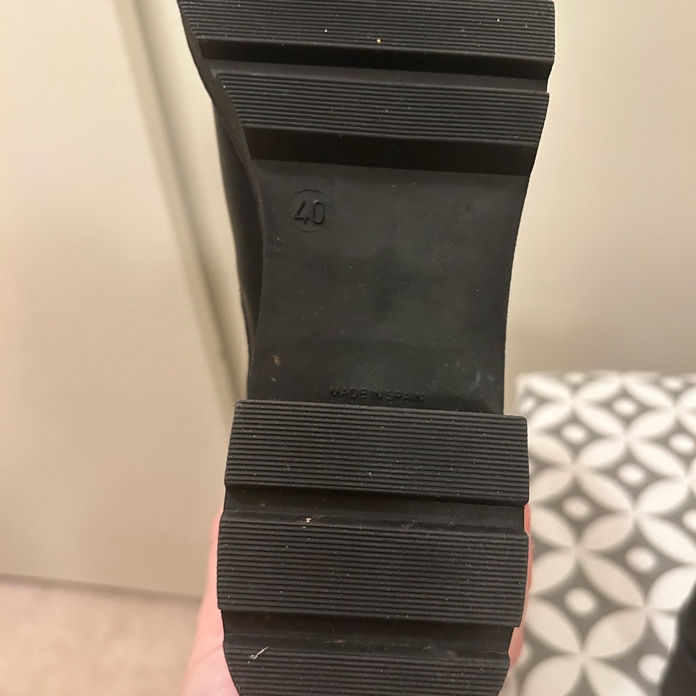 👍🏻 EUC. Women's Black  Ankle Boots - Picture 12 of 12